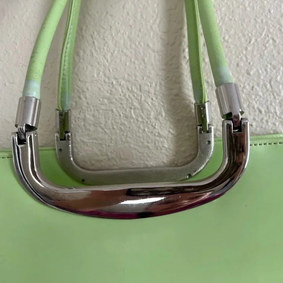 “Prada”Green Handbag - Picture 9 of 14